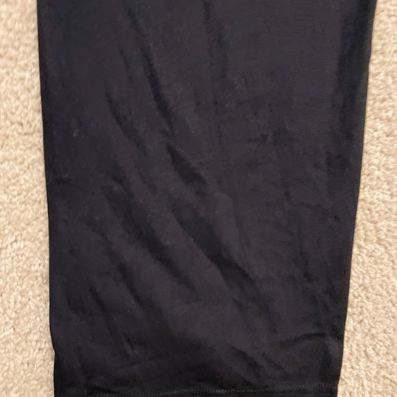 GV black bottoms NC - Picture 2 of 5